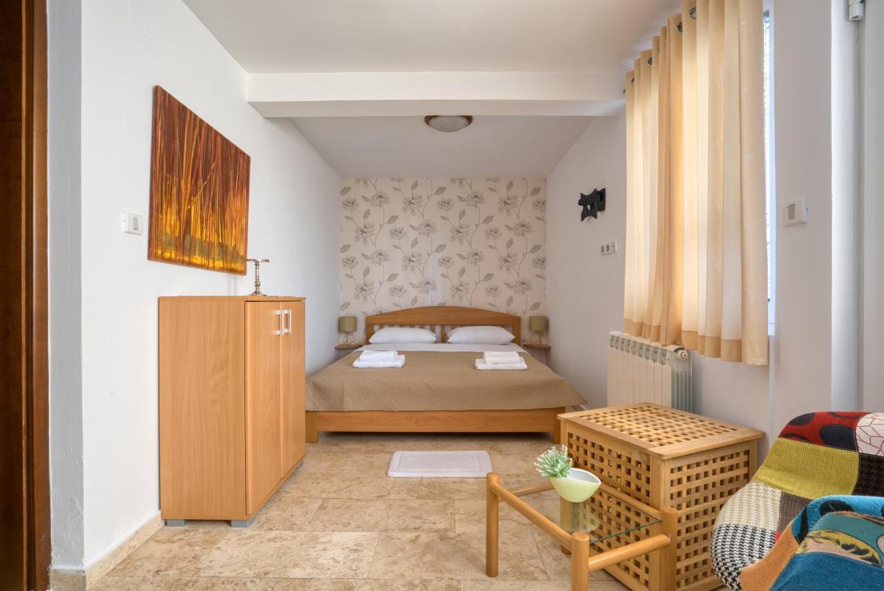 Apartman Marija Lux Sveti Stefan Exterior foto