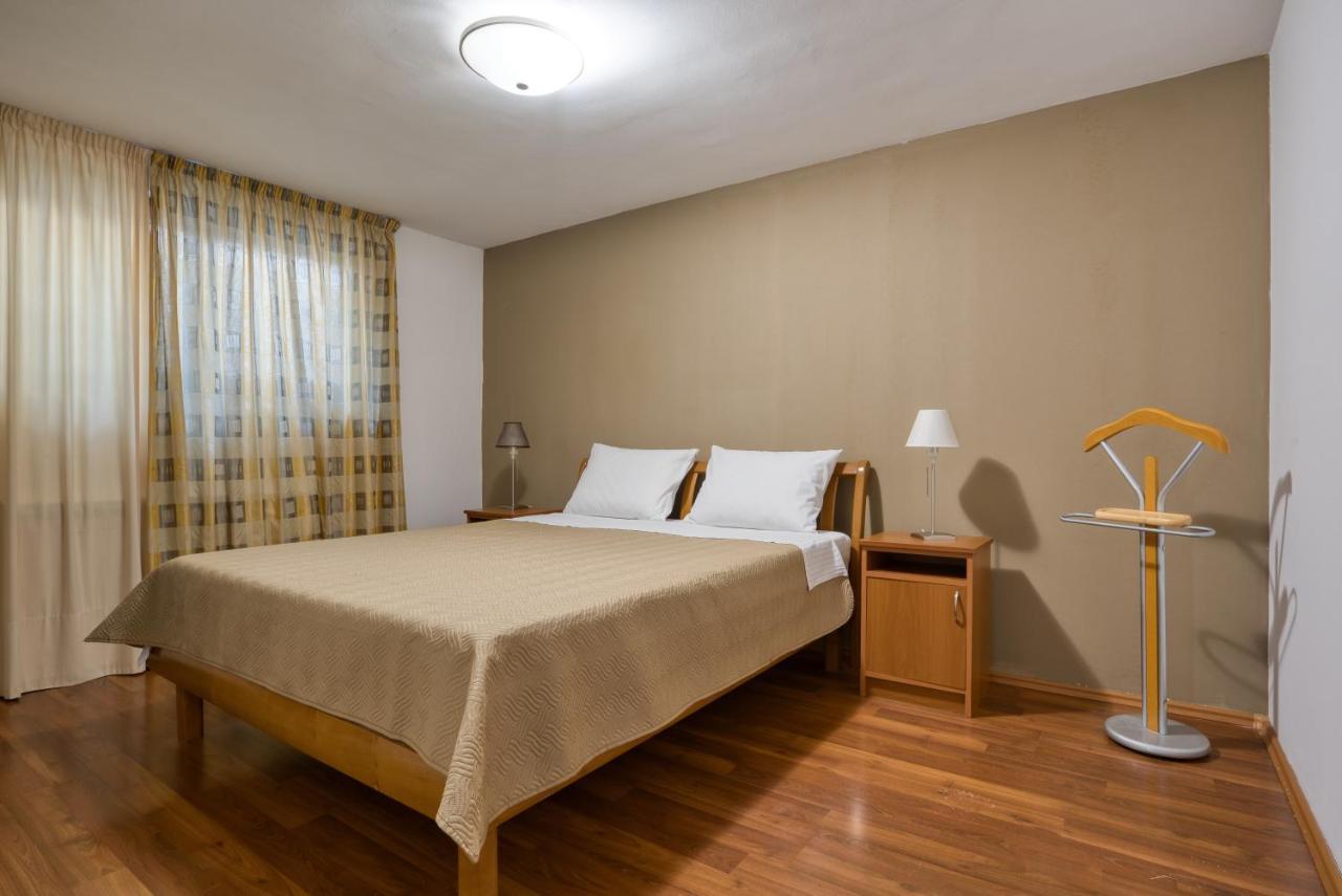Apartman Marija Lux Sveti Stefan Exterior foto